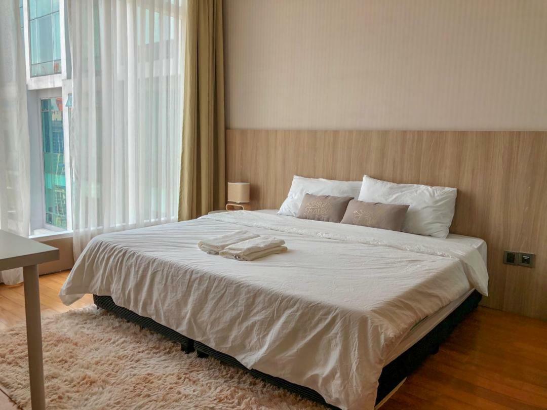 Soho Suites Klcc Куала-Лумпур Экстерьер фото