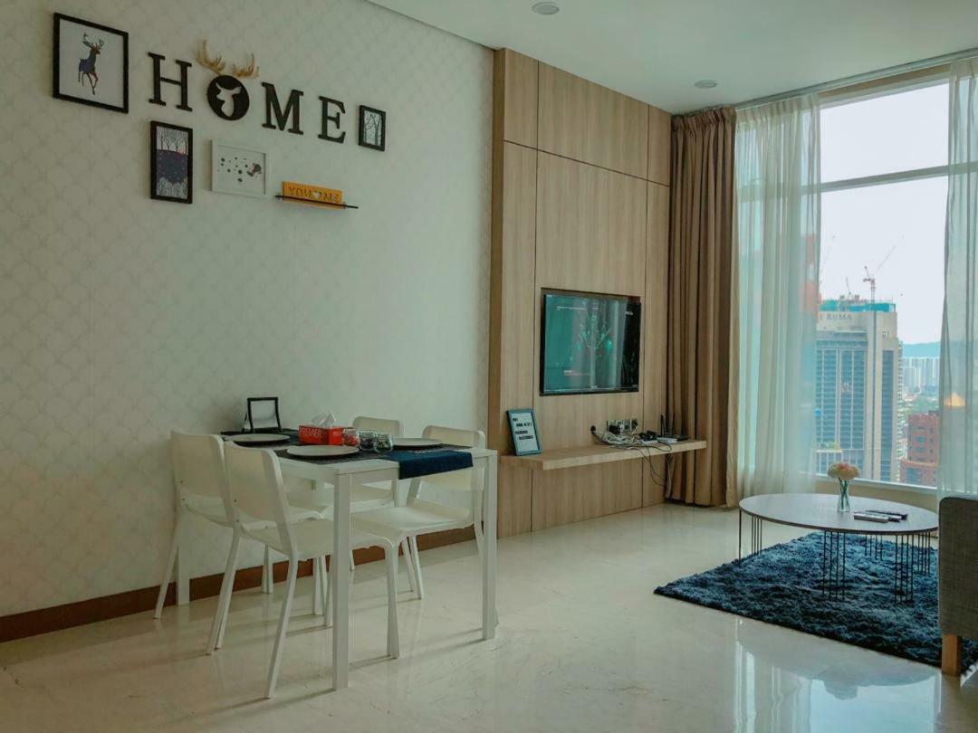 Soho Suites Klcc Куала-Лумпур Экстерьер фото